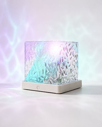 Borelle Aurora Cube proyectando ondas de luz aurora